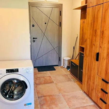 Apartment Bella Warna