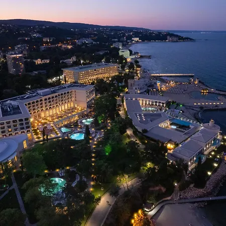 Bella * Varna